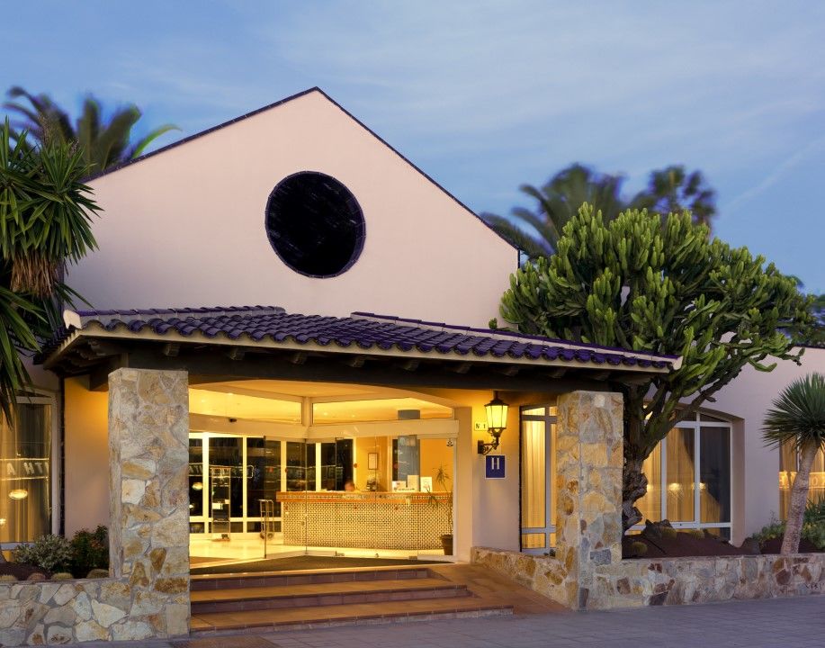 เอช 10 โอเชียน สวีท Hotel คอร์ราเลโฮ ภายนอก รูปภาพ